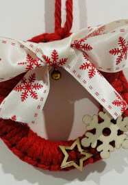 A Handmade Christmas: Macrame Ornament Worksop