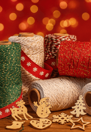 A Handmade Christmas: Macrame Ornament Worksop