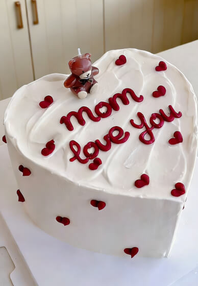 A Heart for Mum: Mother's Day Cake Workshop