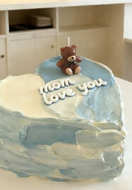 A Heart for Mum: Mother's Day Cake Workshop