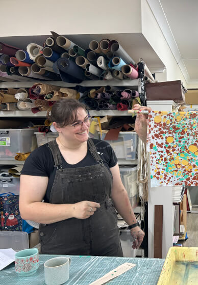 A Luxurious Private Marbling Experience for Teams