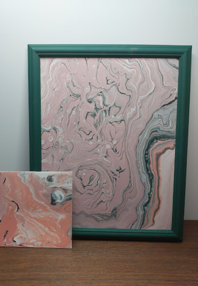 Abstract Acrylic Pouring Class – Ring Pour Art Experience