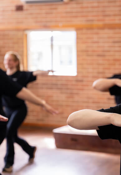 Adult Theatre Jazz Dance Class for Beginners