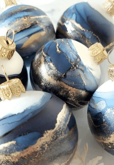 Alcohol Ink Glass Christmas Ornament Workshop