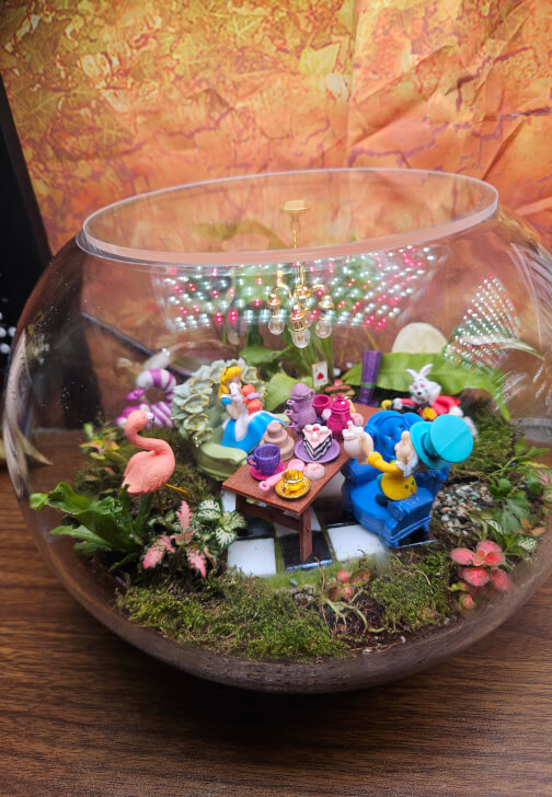 Alice in Wonderland Terrarium Workshop