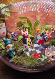 Alice in Wonderland Terrarium Workshop