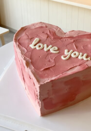 Art Textured Valentine's Heart Cake Workshop
