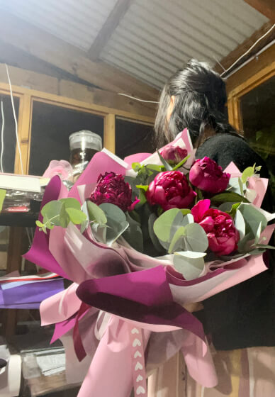 European Peonies Bouquet Workshop for Beginners