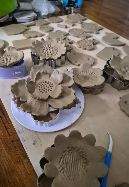 Hand-Build Bee Feeder and Petal Mug Class