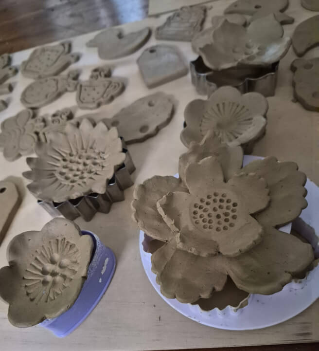 Hand-Build Bee Feeder and Petal Mug Class