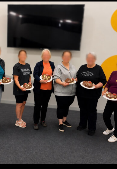 Bee-Themed Dubai Chocolate Cakesicle Workshop
