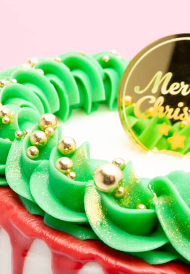 Beginner Christmas Buttercream Cake Class - Merry Dripmas