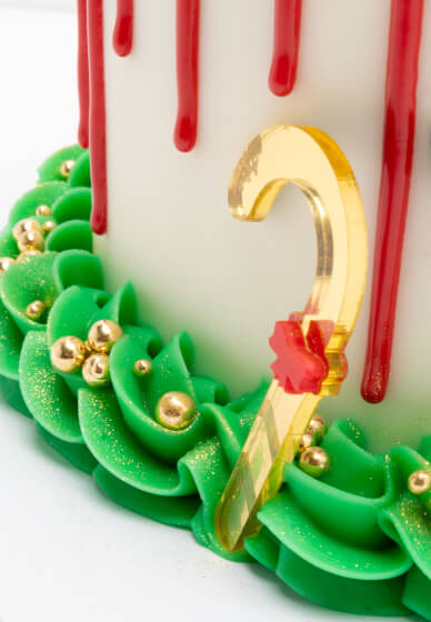 Beginner Christmas Buttercream Cake Class - Merry Dripmas