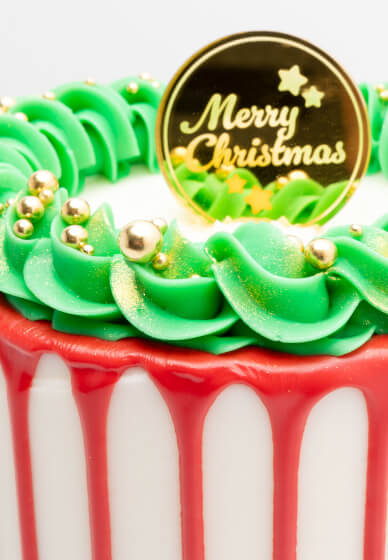 Beginner Christmas Buttercream Cake Class - Merry Dripmas