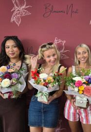 Beginner Fresh Flower Arrangement Workshop