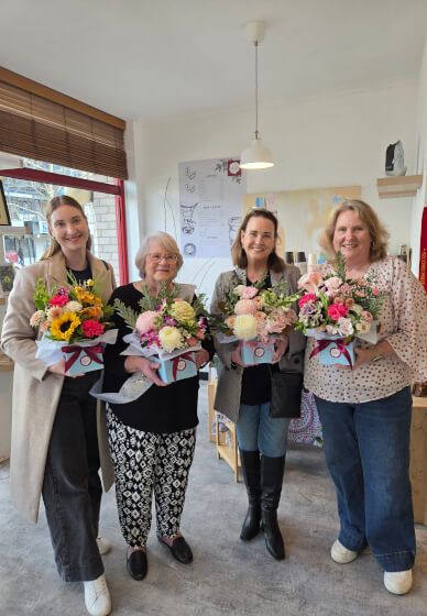 Beginner Fresh Flower Arrangement Workshop