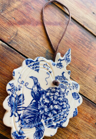 Beginner Pottery Painting Class