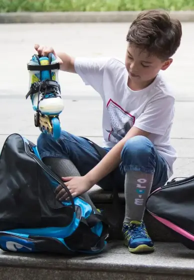 Beginner Skating Course for Aged 5 to 18 at Box Hill