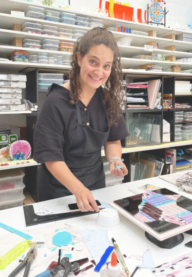 Beginners Fused Glass Class: Plate Making