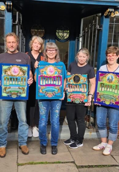 Beginners Gold Leaf Gilding on Glass Workshop