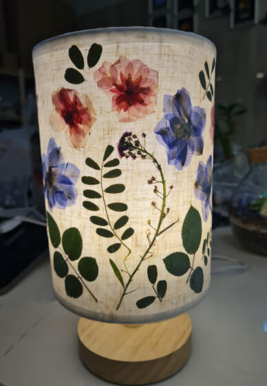 Beginners Pressed Flower Lamp Making Class