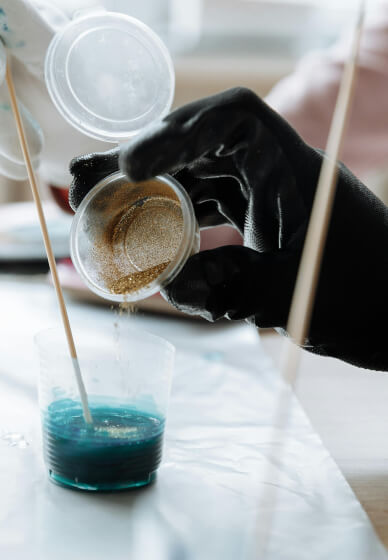 Beginners Resin Ocean Cheeseboard Workshop