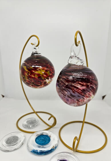 Besties Glass Blowing Workshop