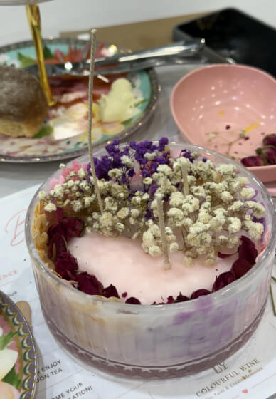 Bloom and Pour: Botanical Candle Workshop