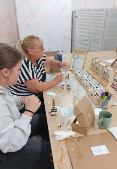 BOND Crafting Connection Through Scent