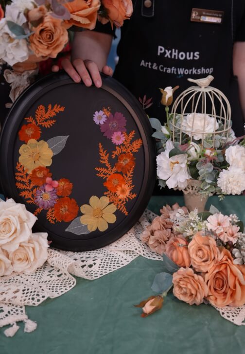 Botanical Oval Frame Art Workshop