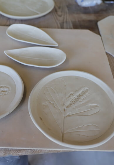 Botanical Serving-Ware Pottery Class