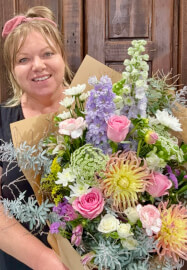Bouquet Making Workshop: Blooms and Bubbles