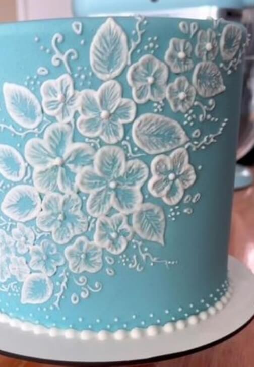 Brush Embroidery Cake Class