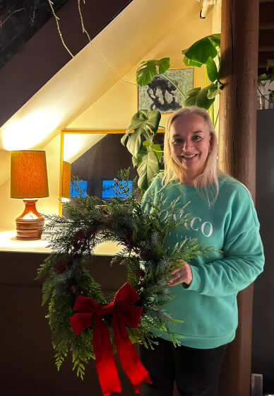 Build a Fresh Christmas Wreath Workshop