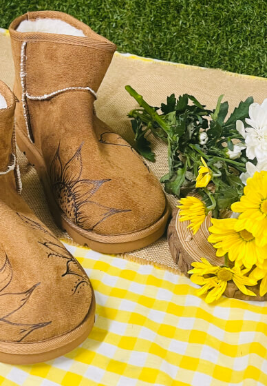 Burn Your Boots - a Pyrography Winter Special Event Workshop