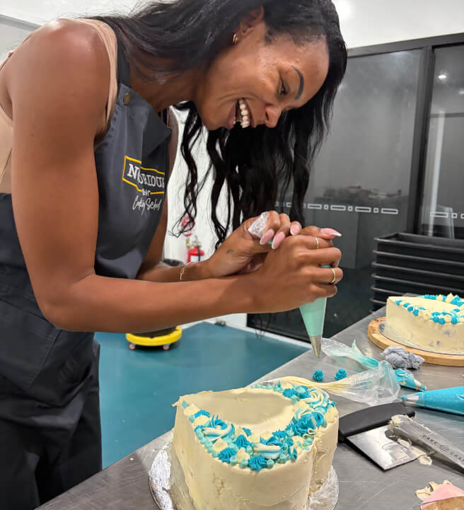 Buttercream Cake Decorating Class
