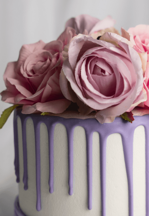 Buttercream Drip Cake Masterclass: Combed Cake Design