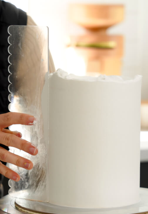 Buttercream Drip Cake Masterclass: Combed Cake Design
