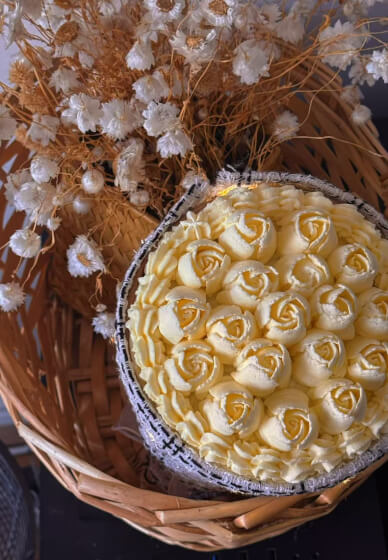 Buttercream Floral Cake Decorating Class