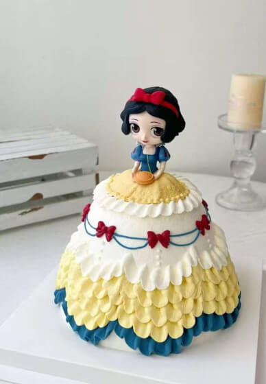 Cake Decorating Class: Create Your Own Princess Cake