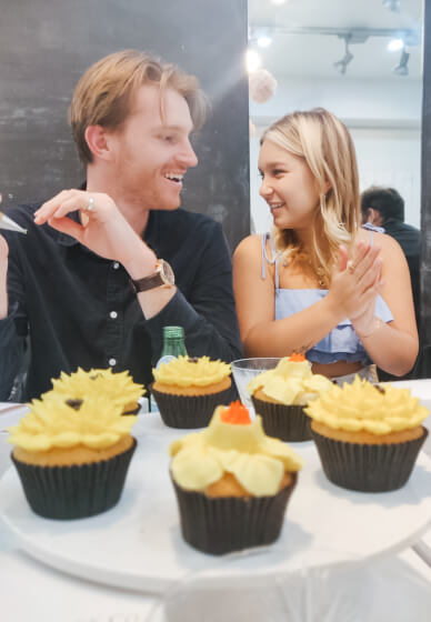 Cake or Cupcake Decorating Bubble Class
