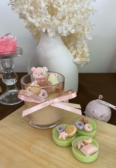 Candle Making Class: Soy Glass Candle and Tea Light Candles