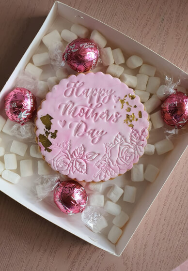 Celebrate Mother's Day with a Terrarium Workshop and Cookie Box