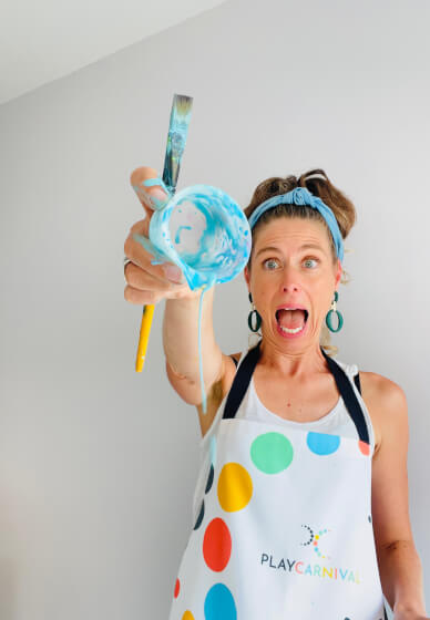 Chain Technique Fluid Art Pour Class and Sip