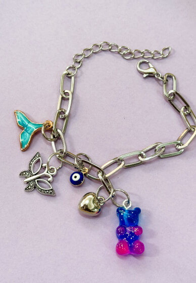 Charm Bar: Create Your Own Charm Jewelry DIY Kids Workshop