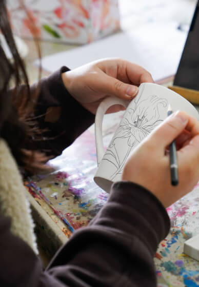 Chinese Blue and White Ceramic Painting Workshop