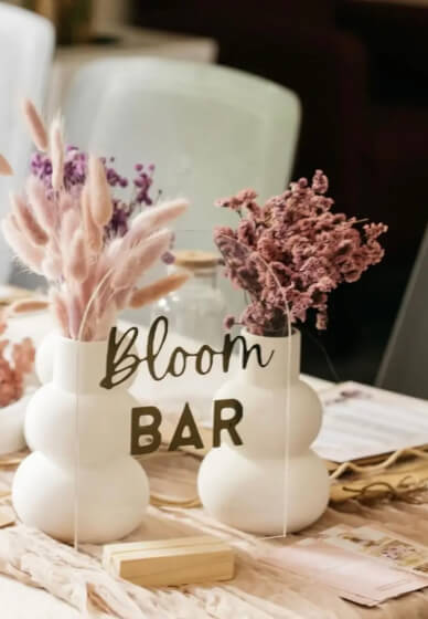 Christmas Dried Flower Vase Workshop