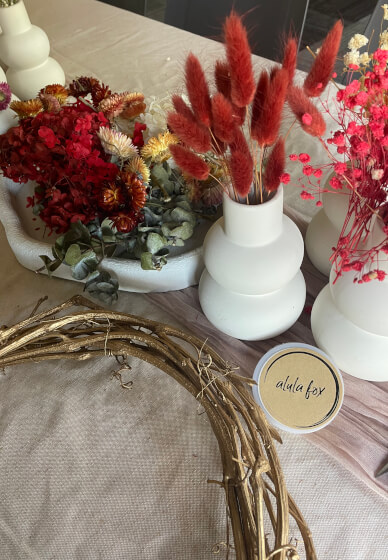 Christmas Dried Flower Wreath Workshop
