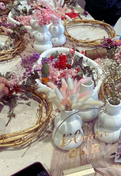 Christmas Dried Flower Wreath Workshop