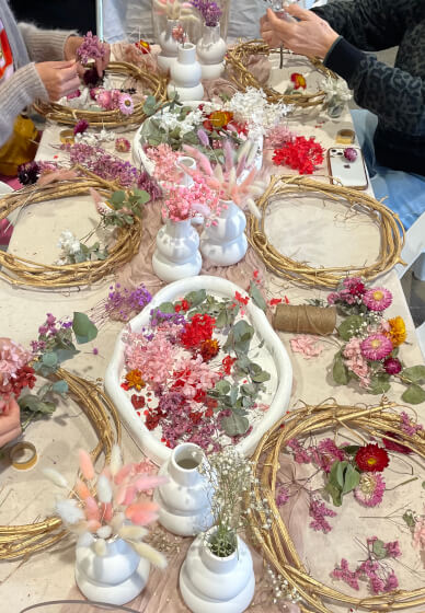 Christmas Dried Flower Wreath Workshop